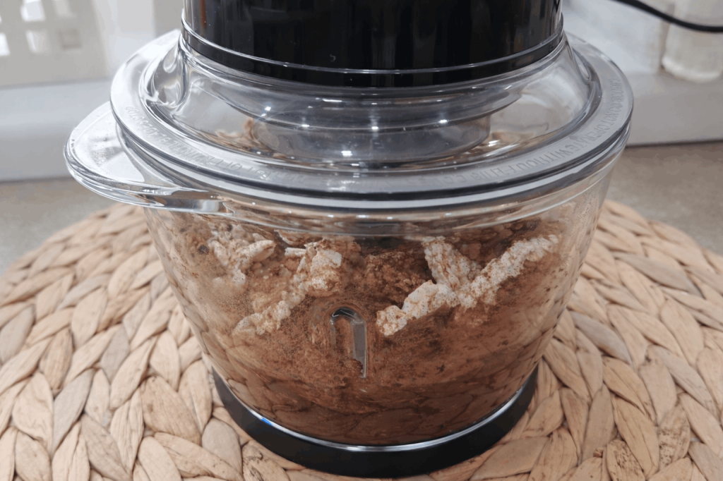 🍫 Шоколадов сладкиш с оризовки и банан (без печене)-Стъпка-8414